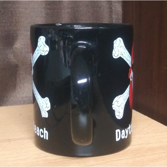 Pirate Coffee Mug VTG 80s Ceramic black Jolly Roger Red Scarf skull crossbones - Picture 3 of 6